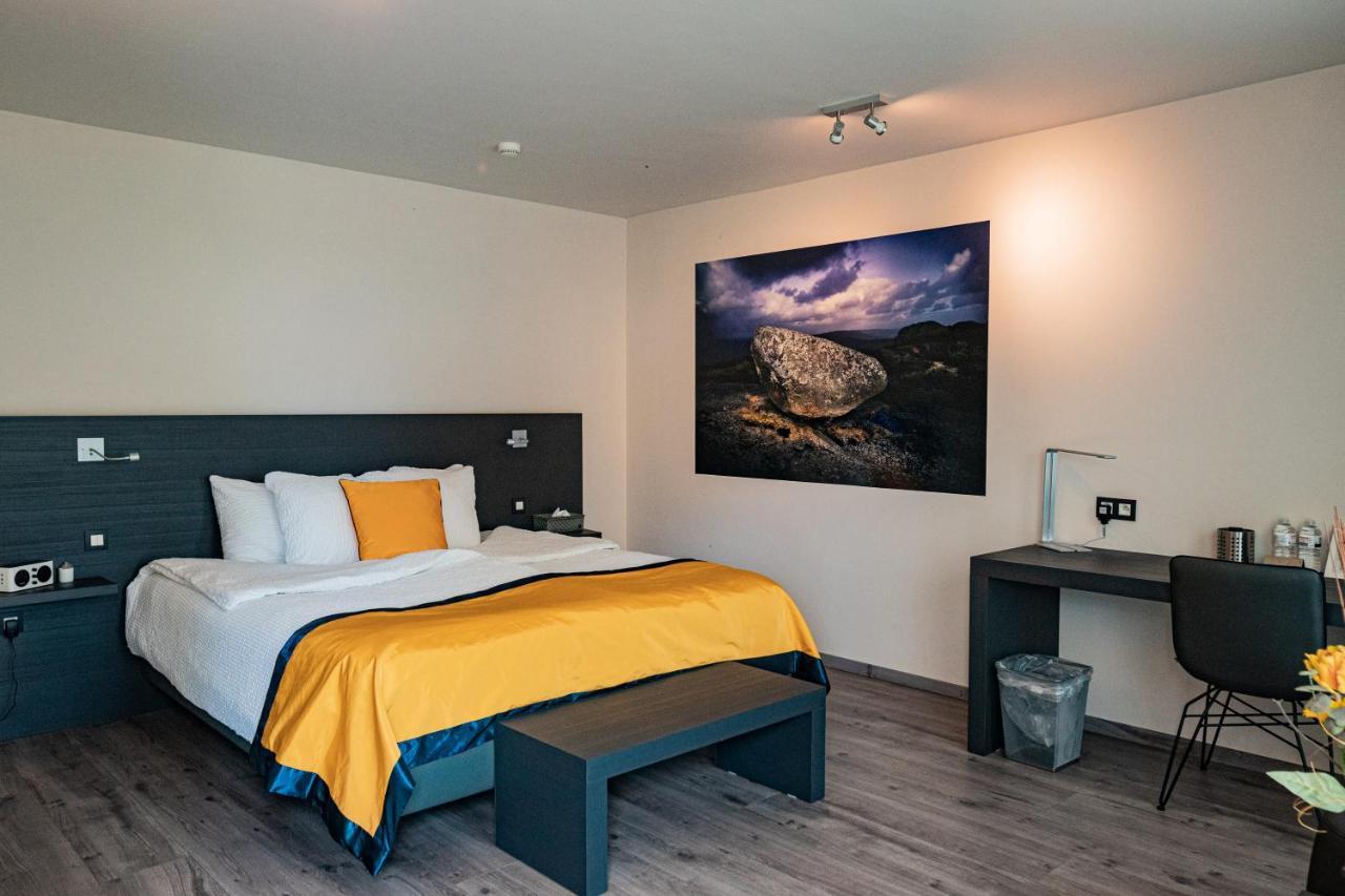 Abalona Hotel & Apartments Дендермонде Екстериор снимка